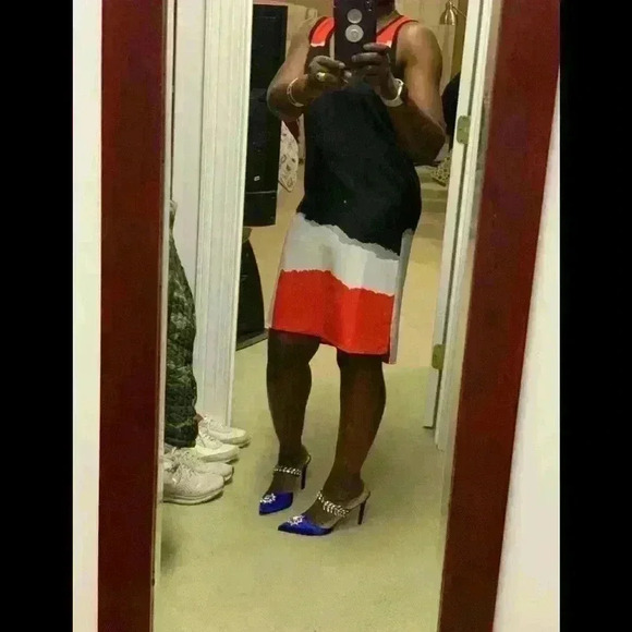 Gorgeous Trouve Orange, black, grey & white sleeveless dress - Picture 2 of 8